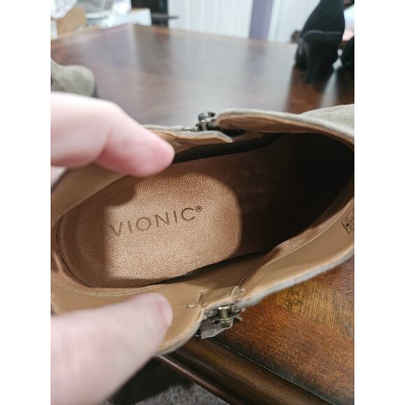 Vionic Cecily Stone Grey Weatherproof Suede Zip Block Heel Ankle Bootie US 7 - Picture 7 of 9